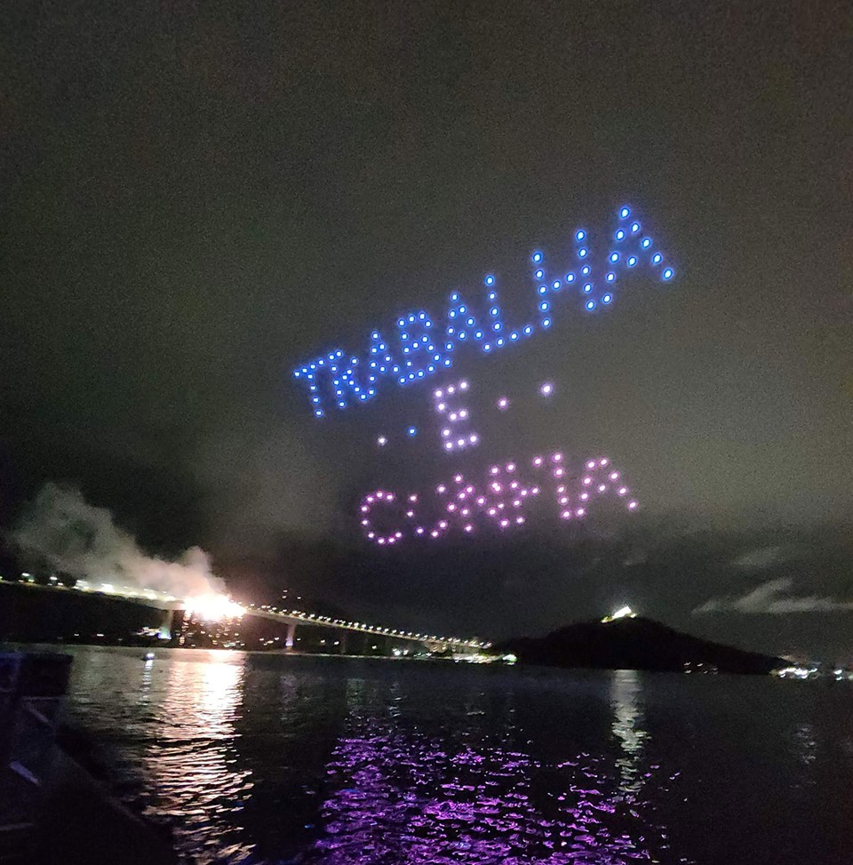 trabalha e confia